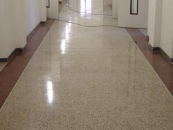 Terrazzo schleifen und polieren in Berlin